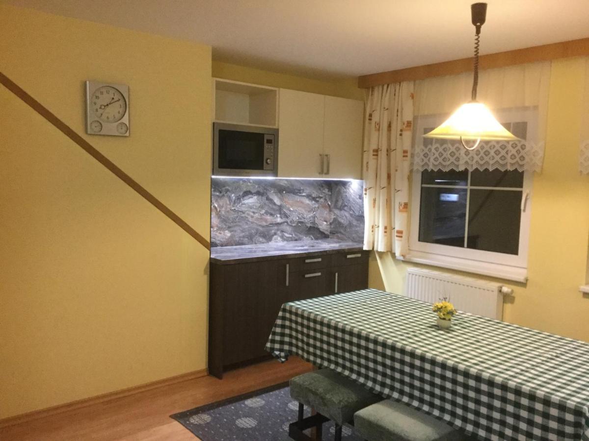 Apartman U Hanicky ビェラー・ポト・プラジェデム エクステリア 写真